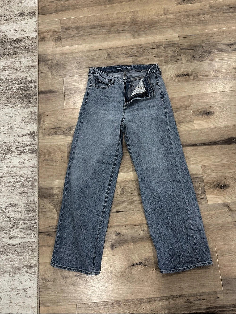 Old Navy Extra High-Waisted Sky-Hi Wide-Leg Jeans Blue